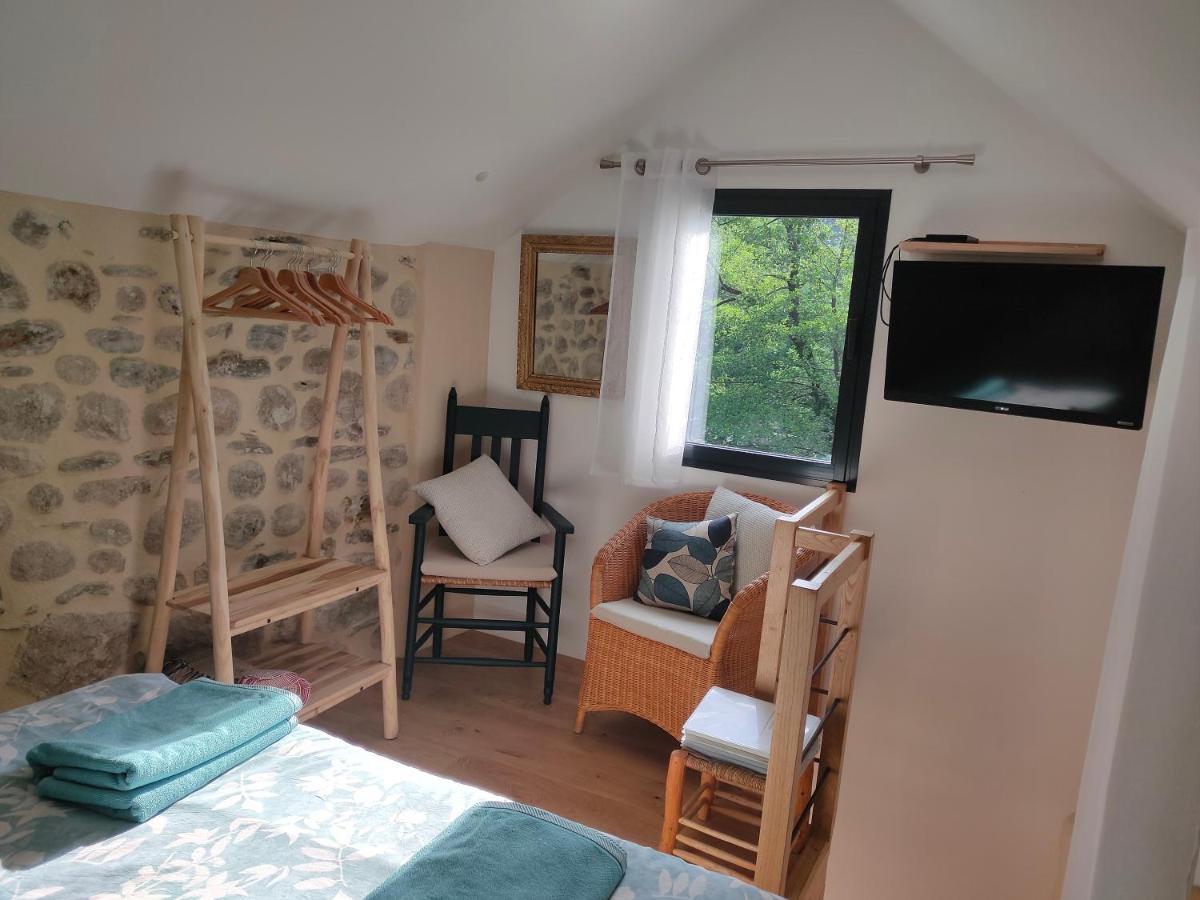 Le Secret du Moulin, agréable tiny house Villefort Villefort  Exterior foto
